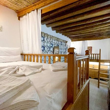 "Finio" Traditional House Apartment Archangelos  Bagian luar foto