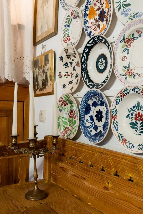 "Finio" Traditional House Apartment Archangelos  Bagian luar foto